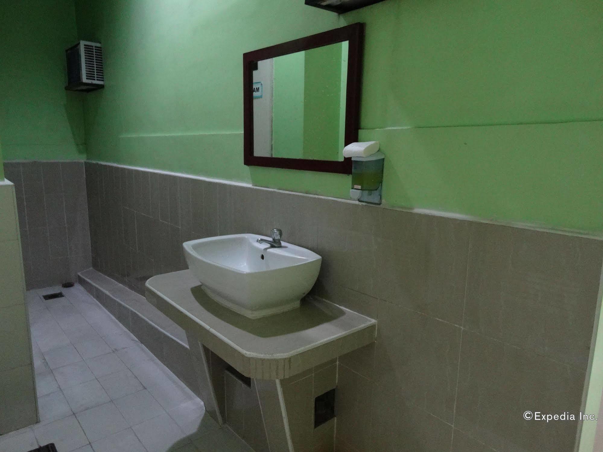 Davao City Daylight Inn מראה חיצוני תמונה